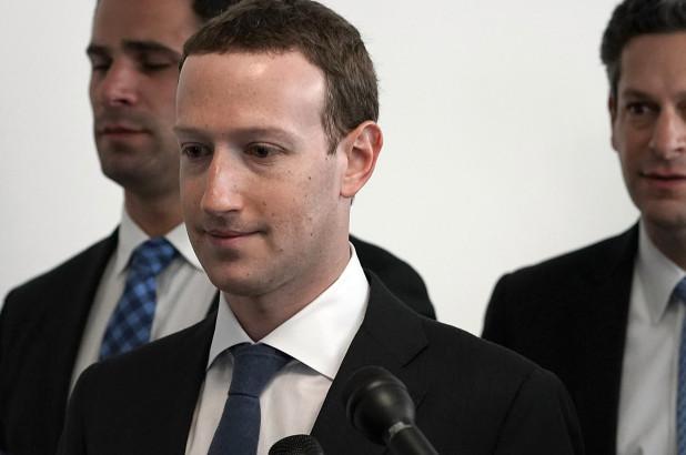 Zuckerberg promet un changement de philosophie chez Facebook