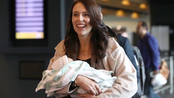 La Première ministre néo-zélandaise a siégé à l'ONU avec son bébé de trois mois