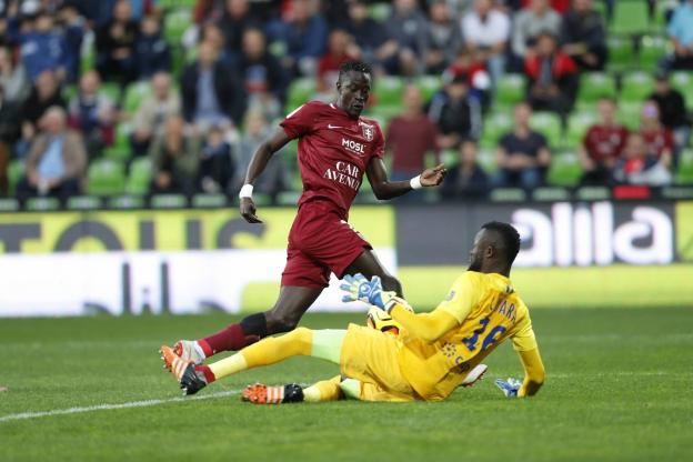 Ligue 2 : Ibrahima Niane buteur, mais Metz pas encore en Ligue 1