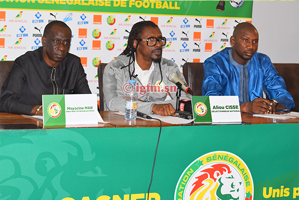 Aliou Cissé: «Sadio sera absent contre la Tanzanie mais... »