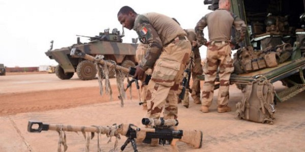 Mali : L'armée française tue 33 présumés terroristes