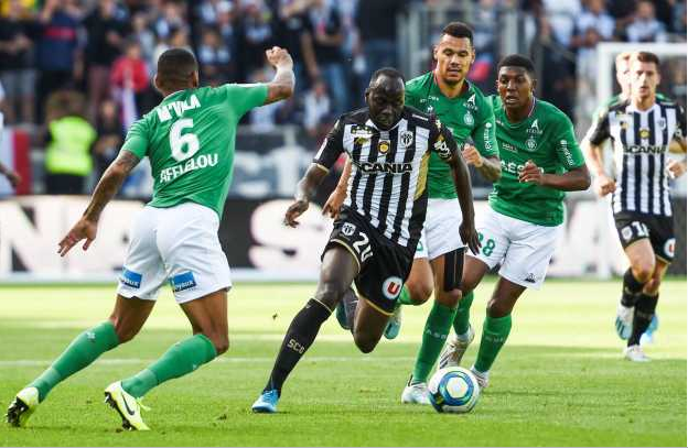 Ligue 1 : Angers renverse et enfonce Saint-Etienne, Sada Thioub passeur