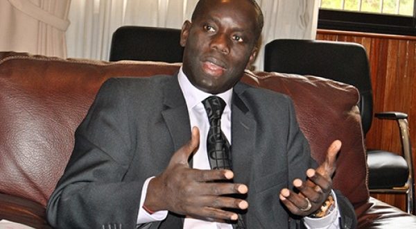 Malick Gackou demande un état d’urgence sanitaire et suspend ses activités politiques 
