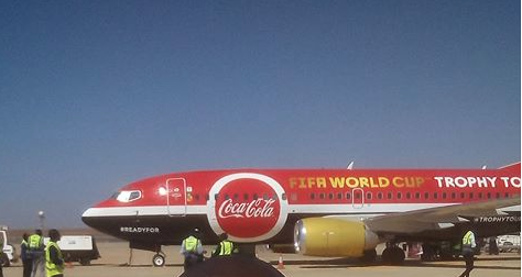 Voici l'avion qui a amené le trophée de la Coupe du monde à Dakar