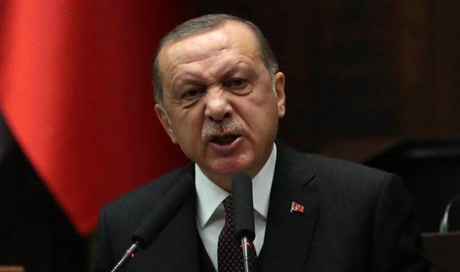 Turquie: Erdogan menace de frapper le régime syrien, Moscou s'impatiente