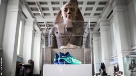 Les chaussures de Salah exposées au British Museum
