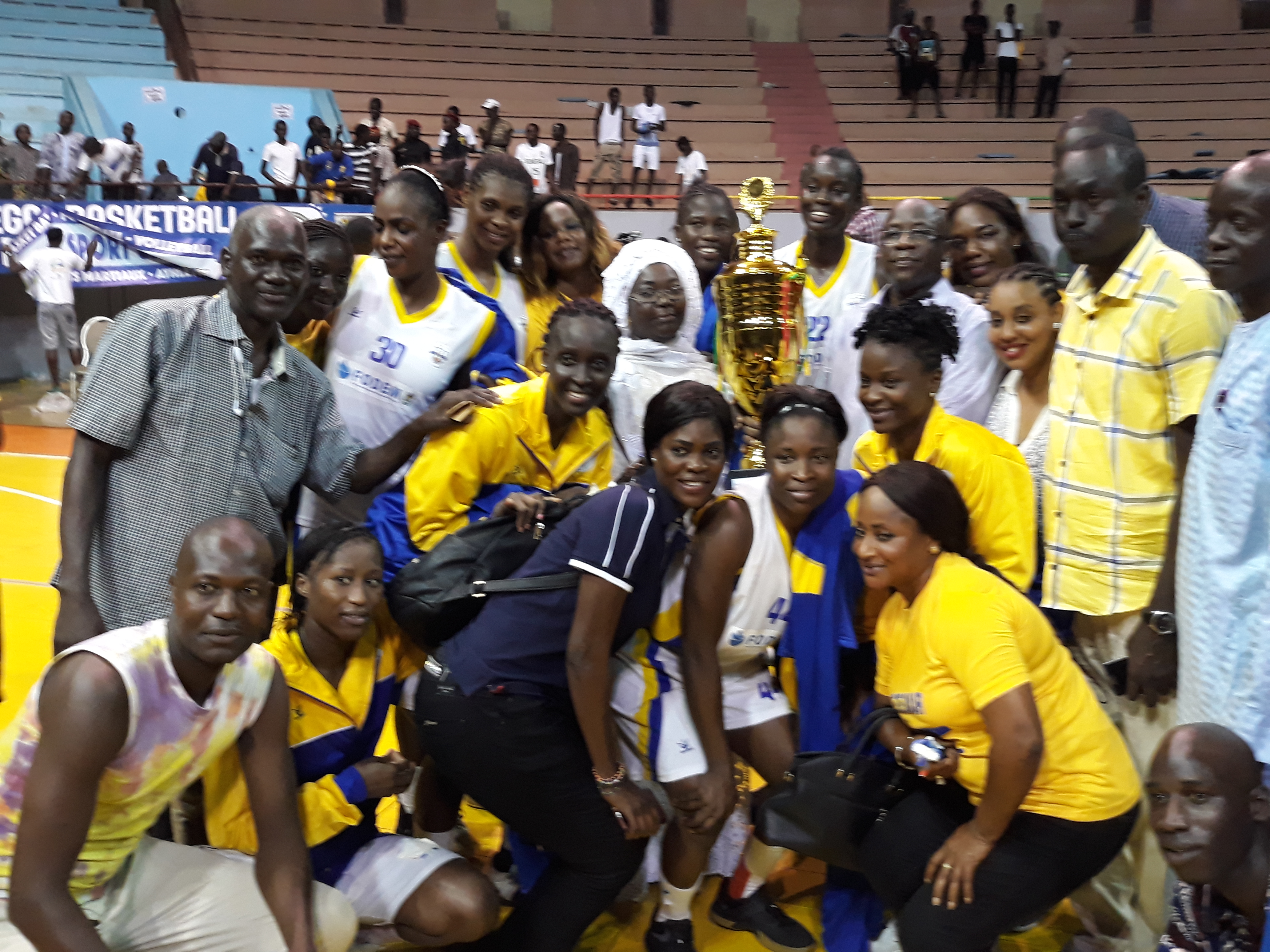 Basket (F)-Finale Coupe du Maire: l'ASVD conserve son trophée