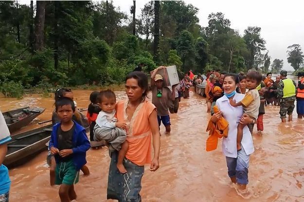 Laos : Un barrage s'effondre, des centaines de personnes portées disparues