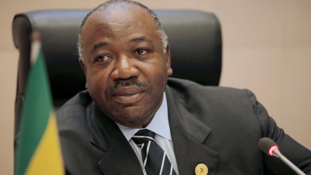 Gabon: Ali Bongo limoge près de la moitié des effectifs de la présidence