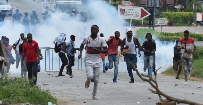 Côte d’Ivoire : des heurts éclatent entre étudiants et policiers