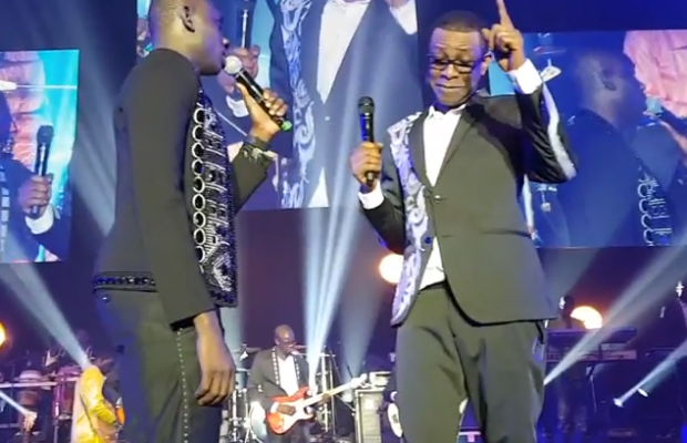 Bercy : Youssou Ndour galvanise Pape Diouf