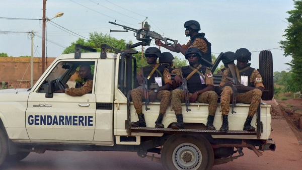 Dix gendarmes tués dans une embuscade au Burkina Faso