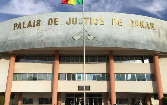 Vol en réunion : 3 gendarmes auxiliaires condamnés à 6 mois ferme