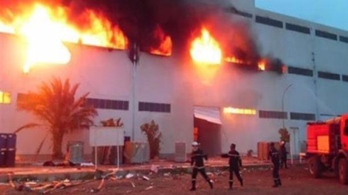 Mbao:  un incendie à la Zone Franche industrielle fait une victime et d'importants dégâts matériels