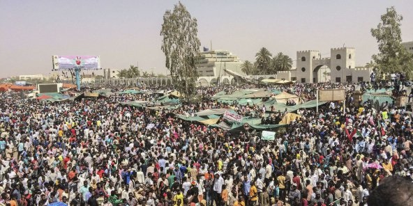 Soudan : le soulèvement continue malgré la destitution d’Omar el-Béchir