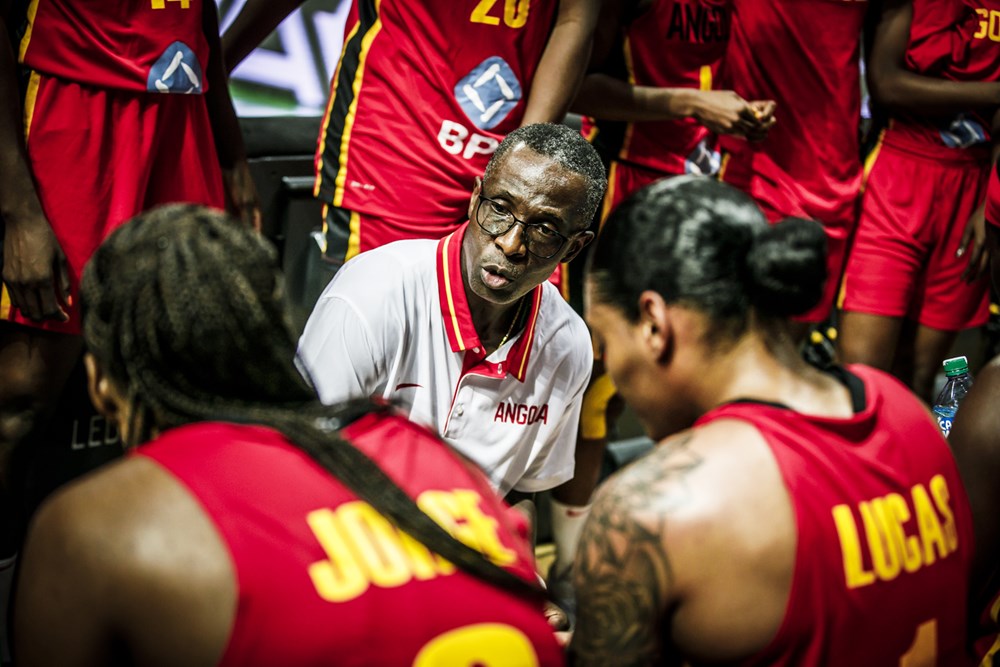 Afrobasket 2019 : Paquette, coach Angola : 