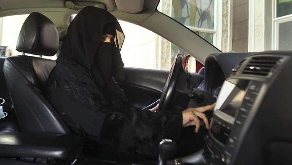 Arabie saoudite : les femmes autorisées à voyager sans l'accord de leur tuteur