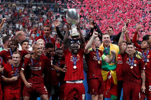 Liverpool vainqueur de la Supercoupe d'Europe, Sadio Mané double buteur