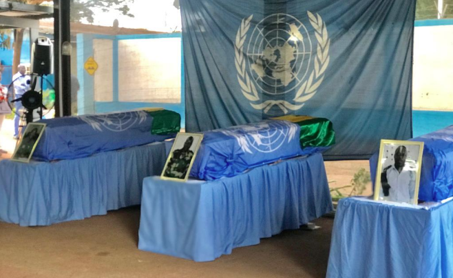 Hommage aux casques bleus sénégalais décédés dans le crash d'hélicoptère à Bouar
