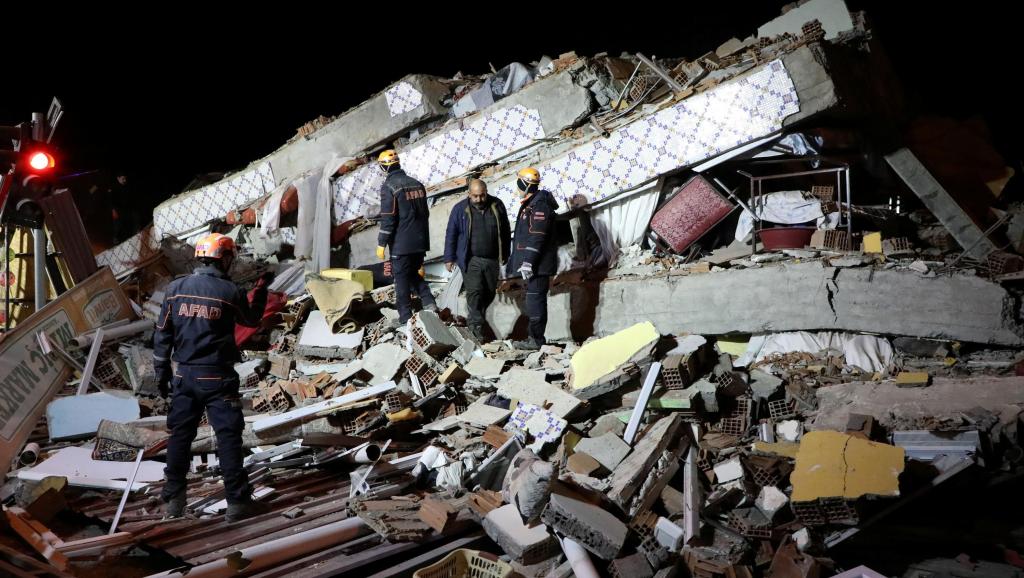 Turquie: un puissant tremblement de terre touche l’est du pays