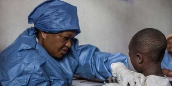 Ebola en RDC : la maladie reste considérée comme une urgence internationale par l’OMS