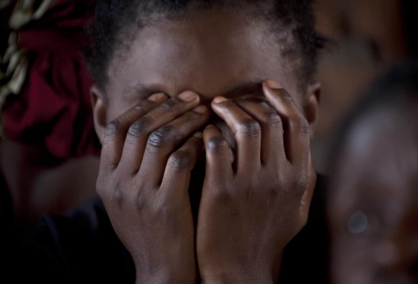L’horrible histoire d’une fille abusée :  «J’ai été violée, engrossée et détruite par mon propre oncle»