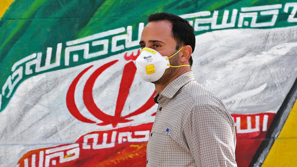 Coronavirus: l'épidémie continue de se propager en Iran, qui libère des prisonniers