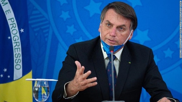 Le président brésilien Jair Bolsonaro testé positif au Covid-19