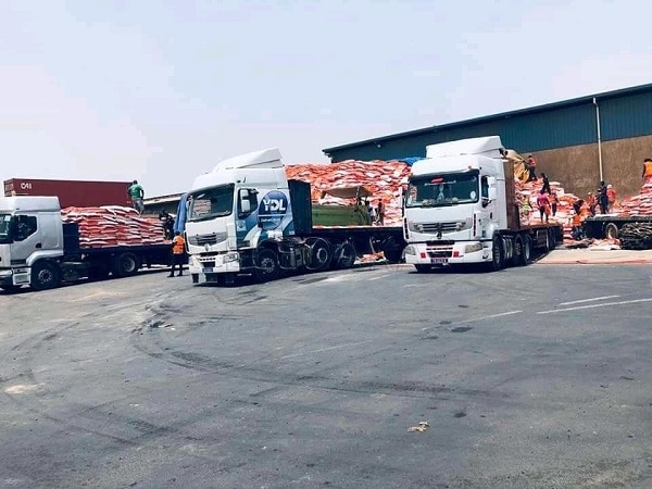 Distribution de l’aide alimentaire : La Gambie bloque plus d’une vingtaine de camions à destination de Ziguinchor