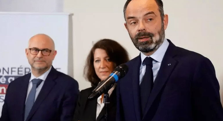 Covid-19 : Édouard Philippe, Olivier Véran et Agnès Buzyn visés par une enquête judiciaire