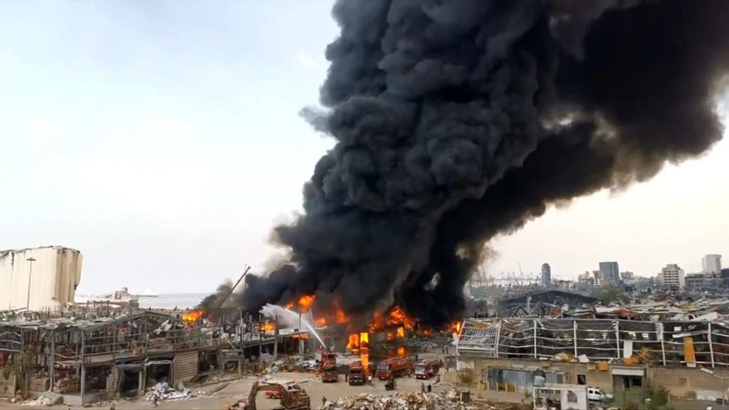 Liban: énorme incendie dans le port de Beyrouth, un mois après l\'explosion
