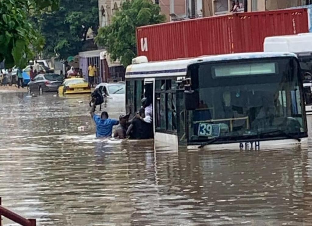 Inondations : Comment les 3 milliards alloués par Macky Sall vont être distribués