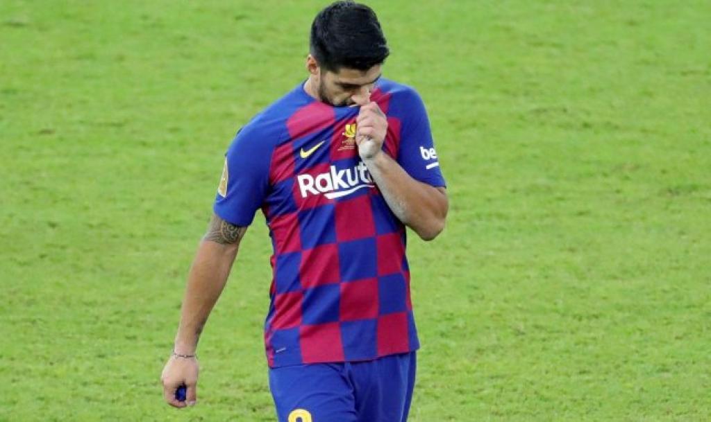 Mercato : les larmes de Luis Suarez qui annonce son départ du Barça