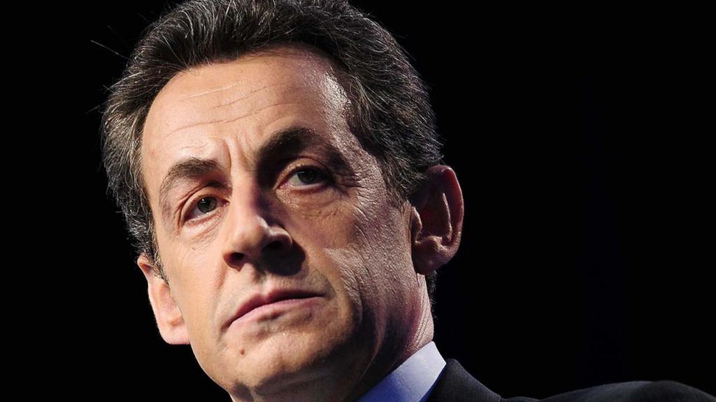 Nicolas Sarkozy inculpé pour \