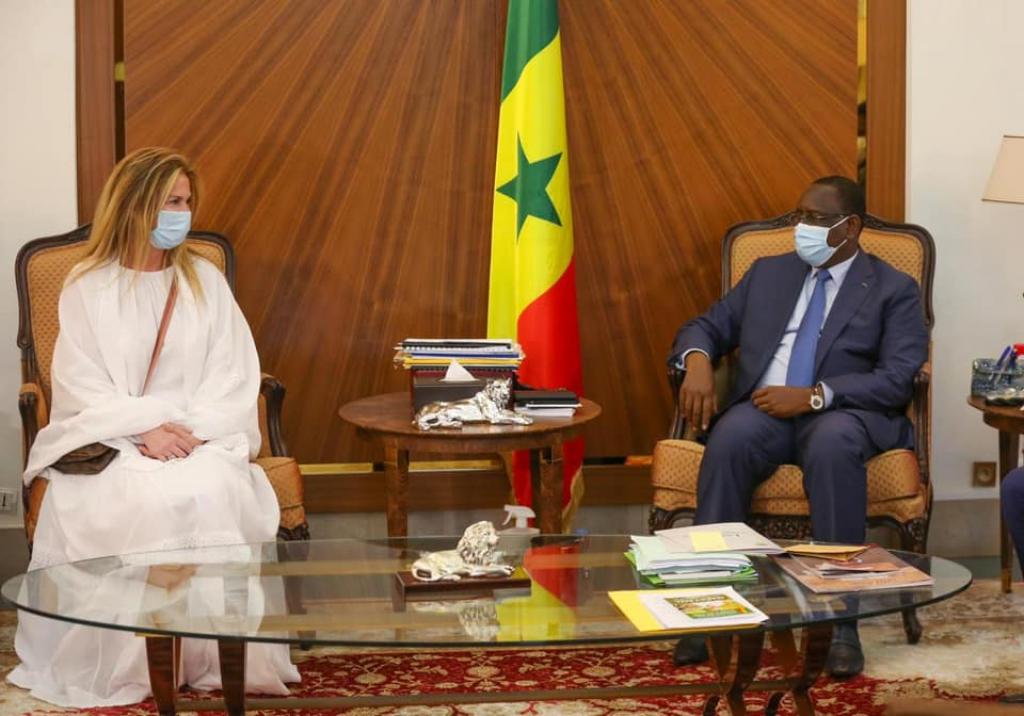 (photos) palais: le président Sall reçoit la famille feu Pape Bouba Diop