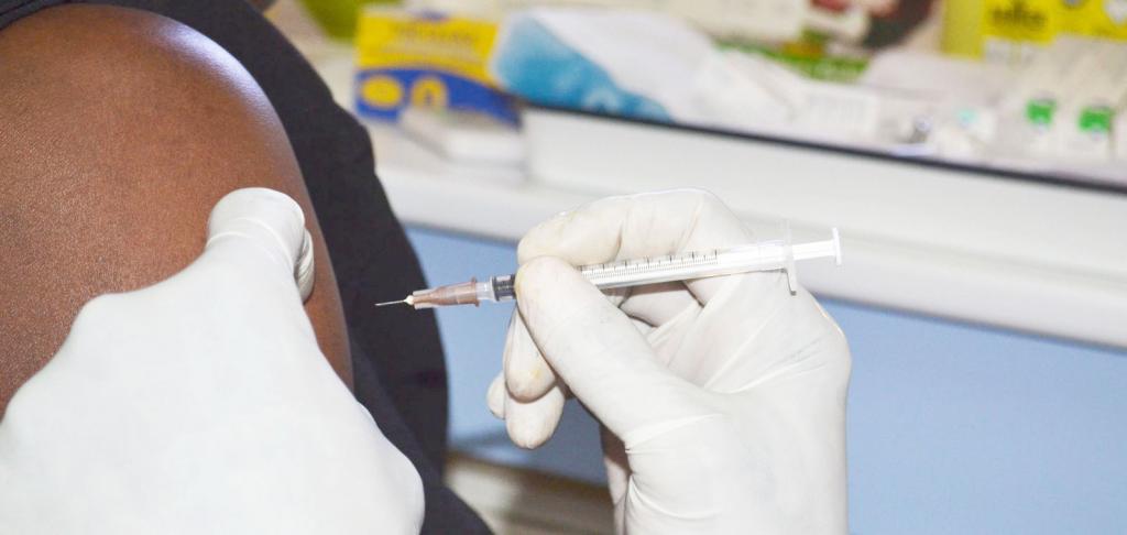 Covid-19: La date de disponibilité des premières doses de vaccin au Sénégal