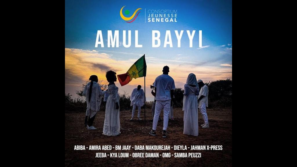 Clip officiel – « Amul BayyiA » : Samba Peuzzi, Abiba, Amira, Jeeba, Jahman, BM Jaay, Dieyla, Obree, Daba, OMG, Kya