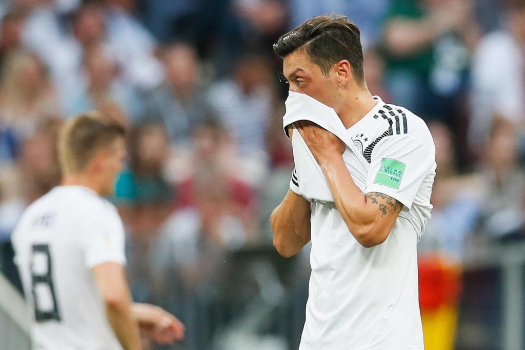 Allemagne : Mesut Özil ferme définitivement la porte à la sélection