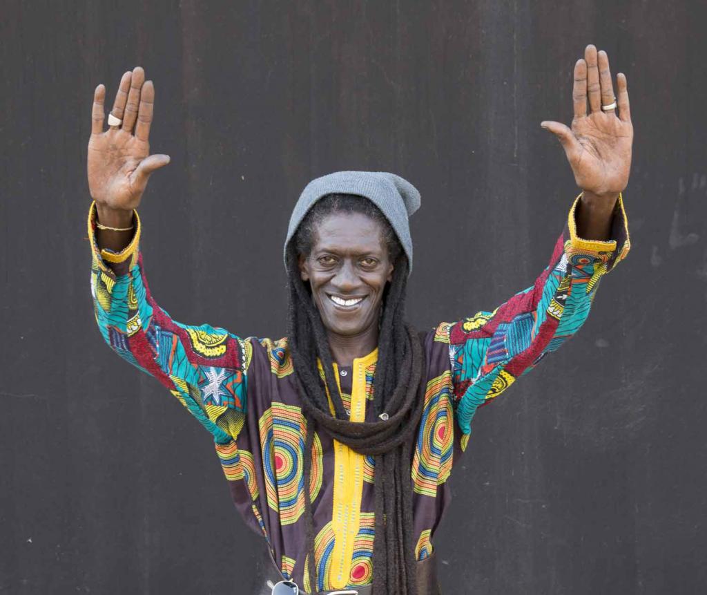Cheikh Lô : « Macky Sall doit se plier aux exigences des jeunes  pour éviter le pire… »