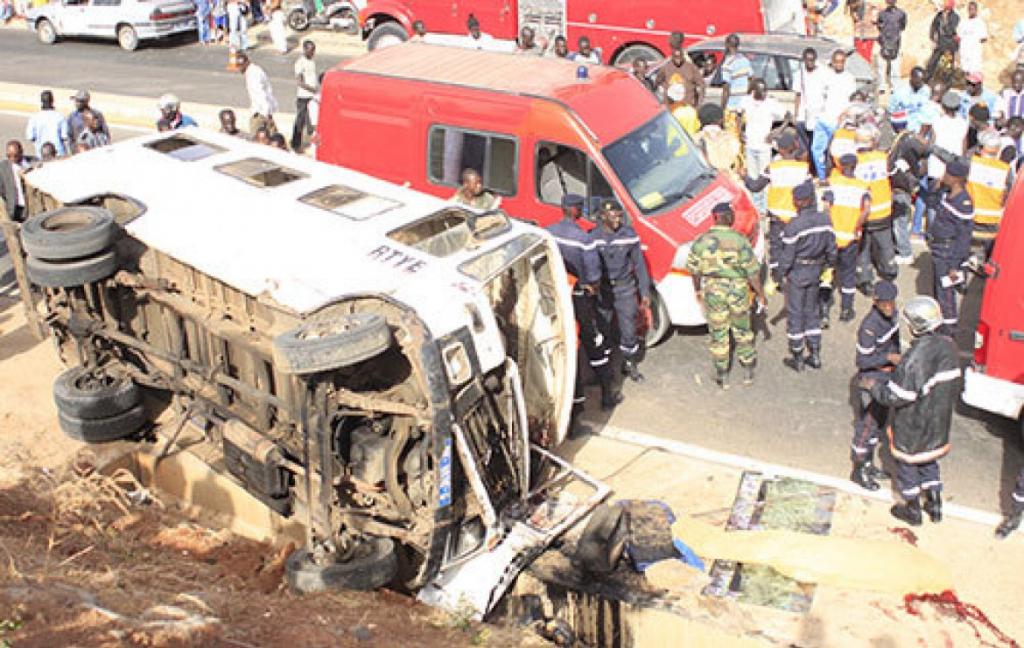 2 morts et 13 blessés  dans un accident de la route entre Linguère et Matam