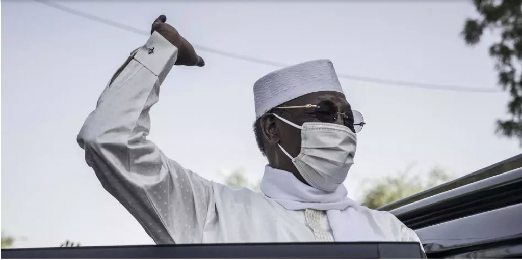 Salah Ousmane, consul du Tchad à Dakar : «  Deby a été touché au front... »