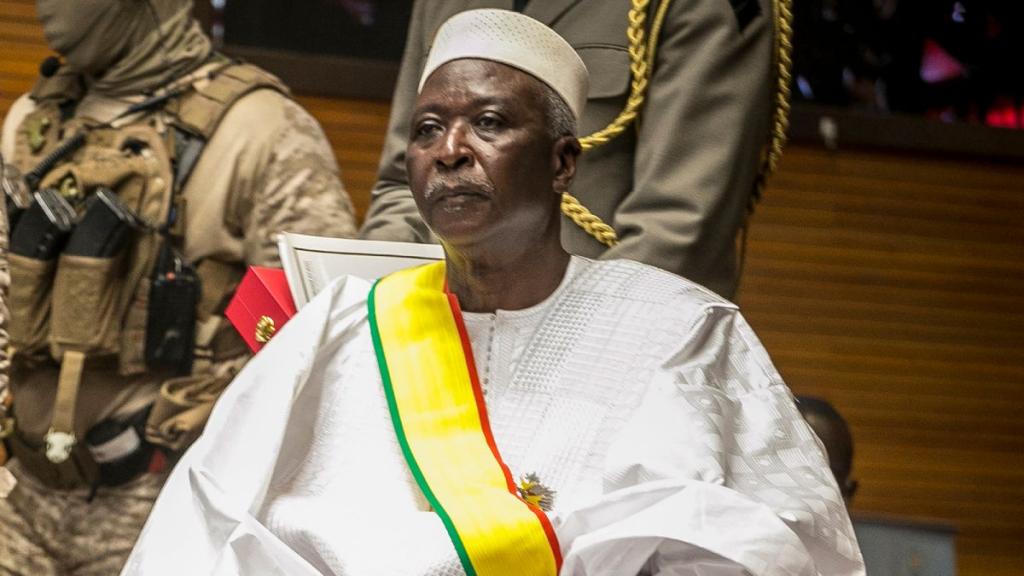 Mali : le président et le Premier ministre de transition libérés