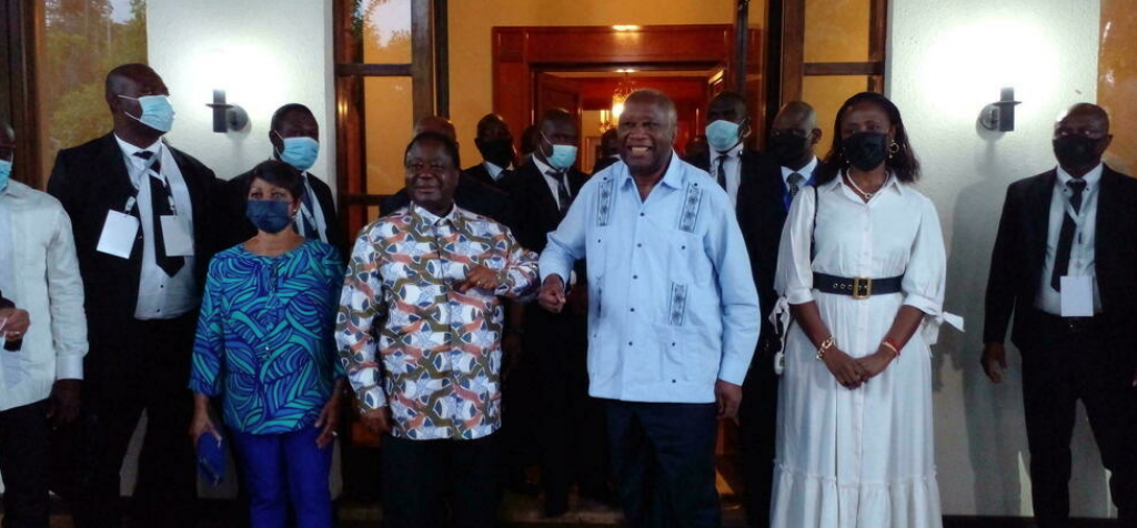  Côte d\'Ivoire: la visite de Gbagbo à Konan Bédié prend des allures de meeting politique