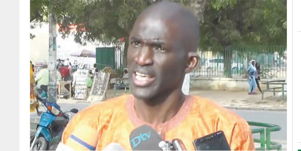 Ansoumana Dione quitte le Ministère de la Santé et de l'Action Sociale.