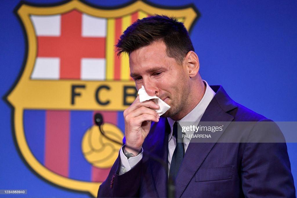 Départ du FC Barcelone: les larmes de Lionel Messi (Vidéo)