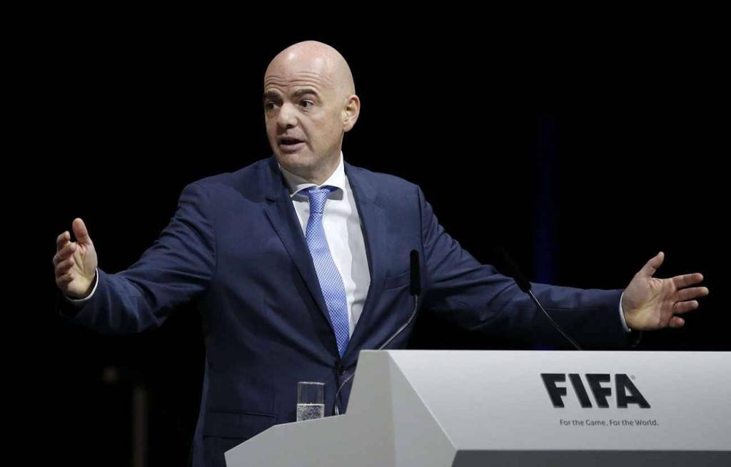 Elim. Mondial 2022, Covid-19 : la FIFA et l'UEFA refusent les déplacements de supporters à l'étranger 