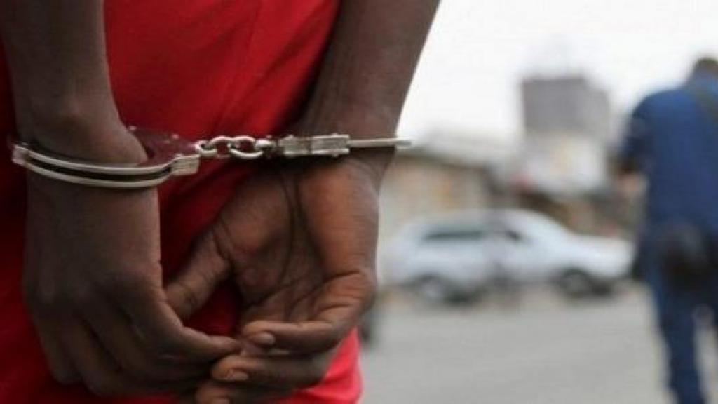 23 Nigérians arrêtés à Mbao pour cybercriminalité
