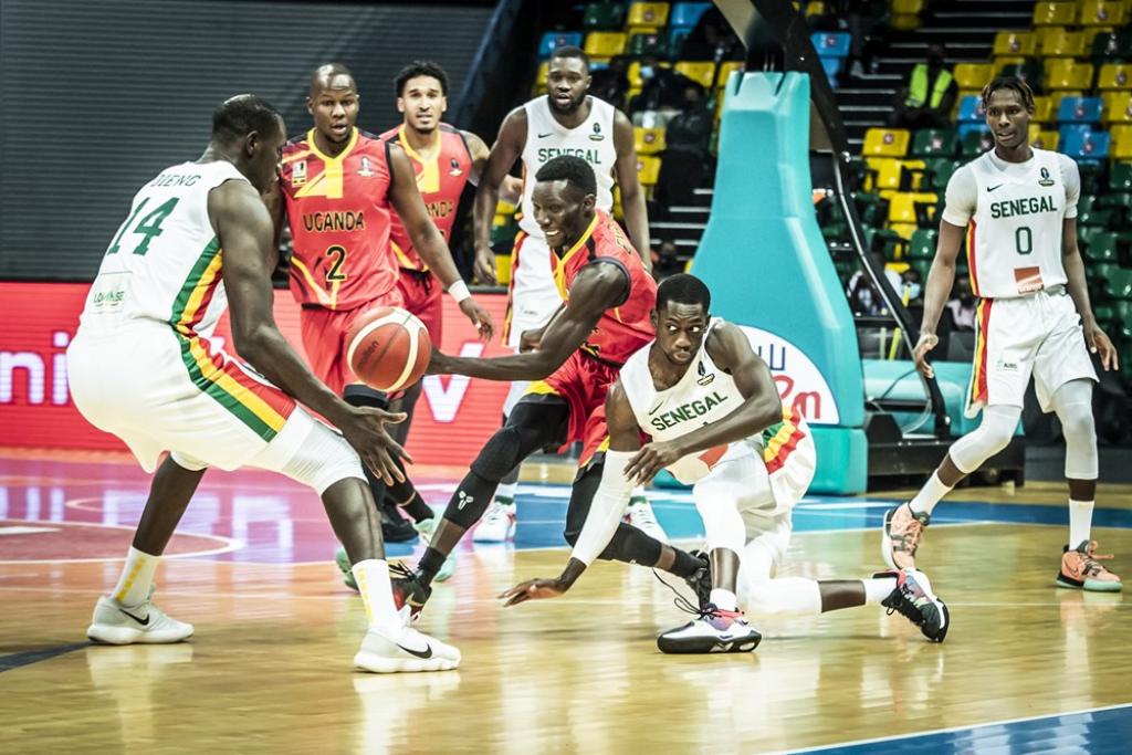 Afrobasket 2021 : le Sénégal prend l'avantage devant l'Ouganda (Pause)