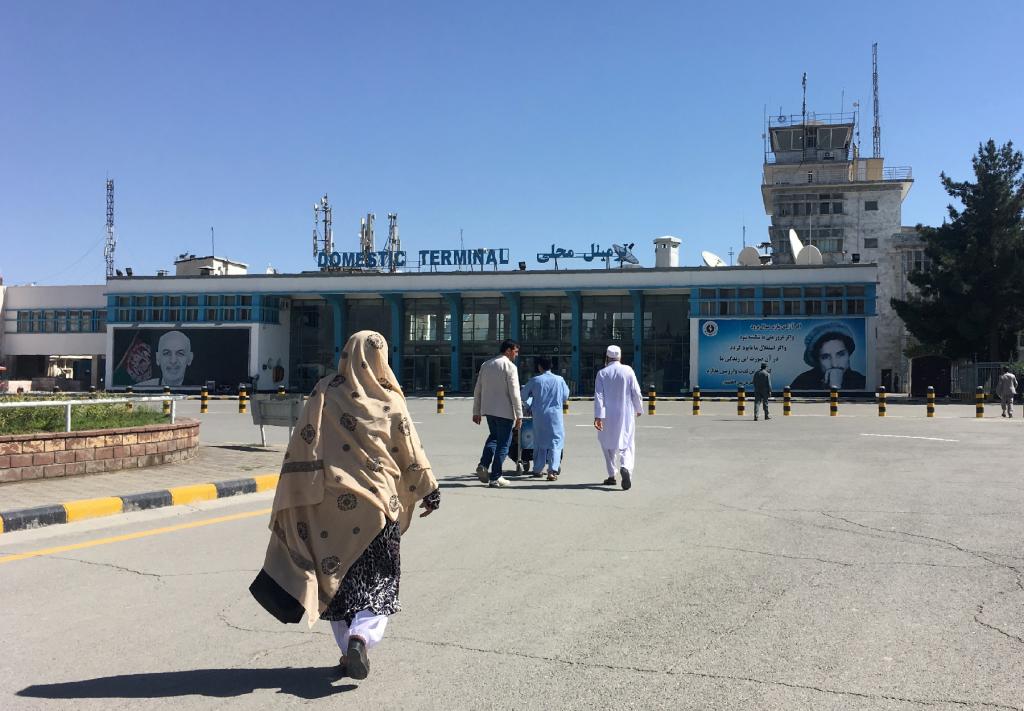 Afghanistan: les talibans ont pris le contrôle de certaines parties de l\'aéroport de Kaboul