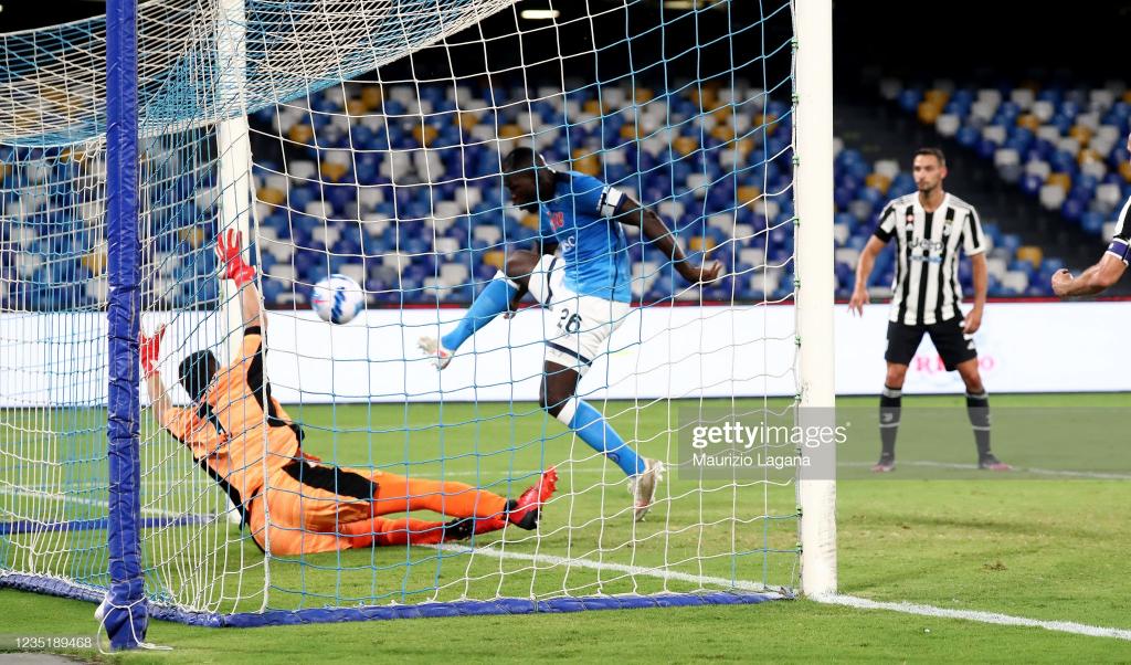 Serie A : Koulibaly offre la victoire à Naples face à la Juve